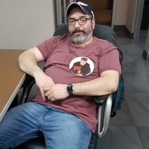 Meet your Posher, Eric